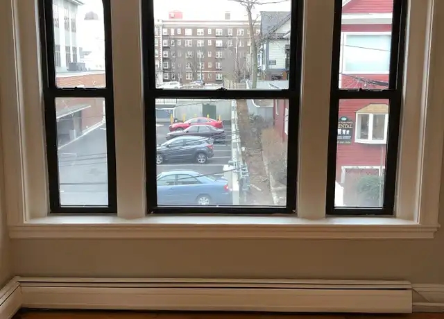 Property at 9 Upland Rd Unit 8, Cambridge, MA, 02140, 3 beds, 1 bath, [object Object]