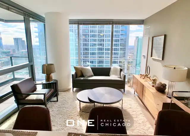 Property at 333 W Wolf Point Plz Unit 4, Chicago, IL, 60654, 1 bed, 1 bath, [object Object]