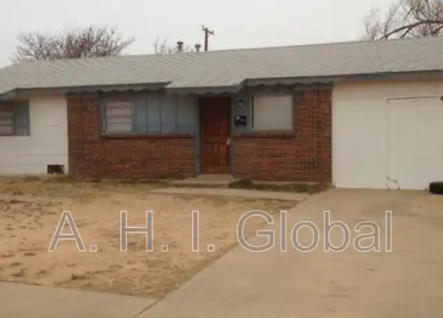 Property at 2417 N Wilson St, Amarillo, TX, 79107, 3 beds, 1.5 baths, [object Object]
