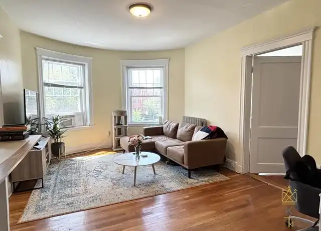 Property at 181 Winthrop Rd, Brookline, MA, 02445, 1 bed, 1 bath, [object Object]