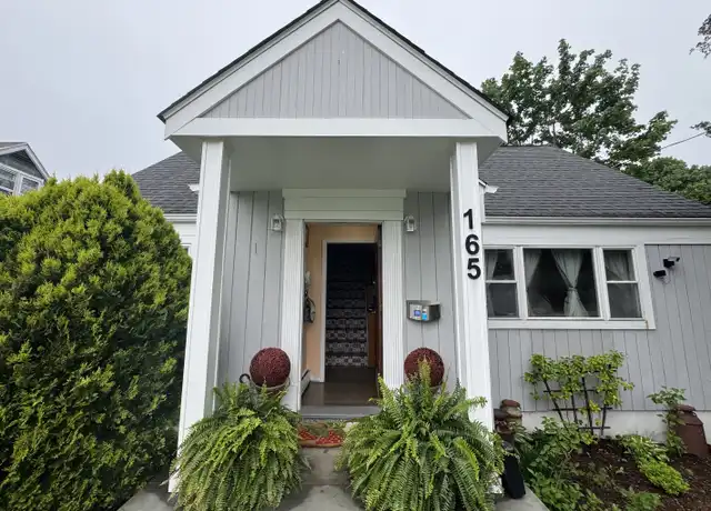 Property at 165 Greenfield Dr, Bridgeport, CT, 06606, 3 beds, 2 baths, [object Object]