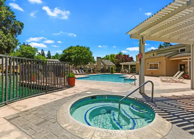 Property at 5350 N Brawley Ave Unit B114, Fresno, CA, 93722, 1 bed, 1 bath, [object Object]