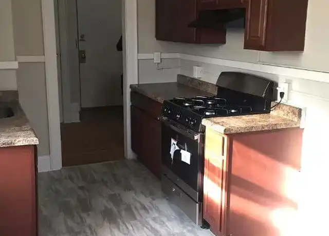 Property at 65 Headley Ter Unit 4, Irvington, NJ, 07111, 2 beds, 1 bath, [object Object]