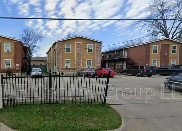 Property at 4911 Ware St Unit 101, Dallas, TX, 75223, 2 beds, 1 bath, [object Object]
