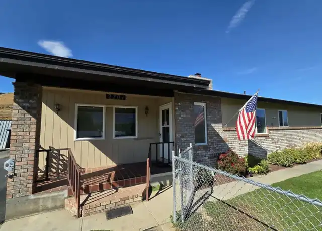 Property at 2701 Rock Island Rd, East Wenatchee, WA, 98802, 3 beds, 2.5 baths, [object Object]