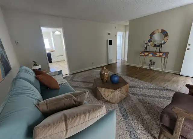 Property at 460 W. Doran St. Glendale CA - 460 W Doran St, Glendale, CA, 91203, 1-2 bed, 1 bath, [object Object]