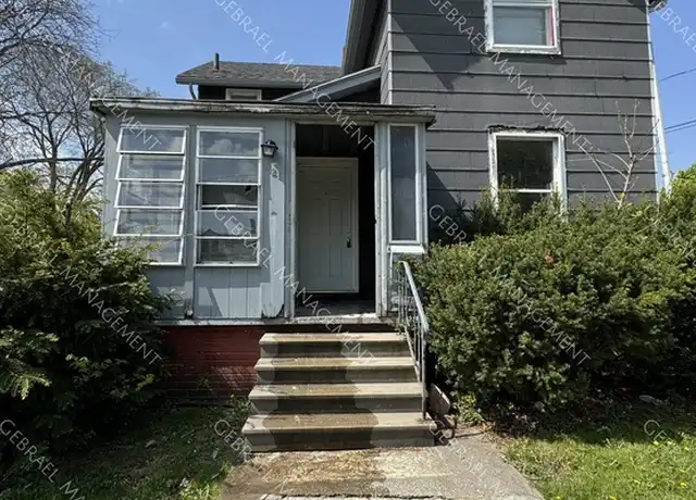 Property at 921 Ames St, Saginaw, MI, 48602, 1 bed, 1 bath, [object Object]
