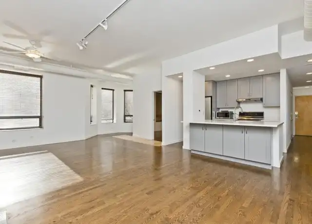 Property at 501 N Wells St, Chicago, IL, 60654, 2 beds, 2 baths, [object Object]