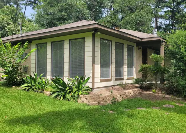 Property at 110 Sunset Blvd, Conroe, TX, 77303, 3 beds, 2 baths, [object Object]