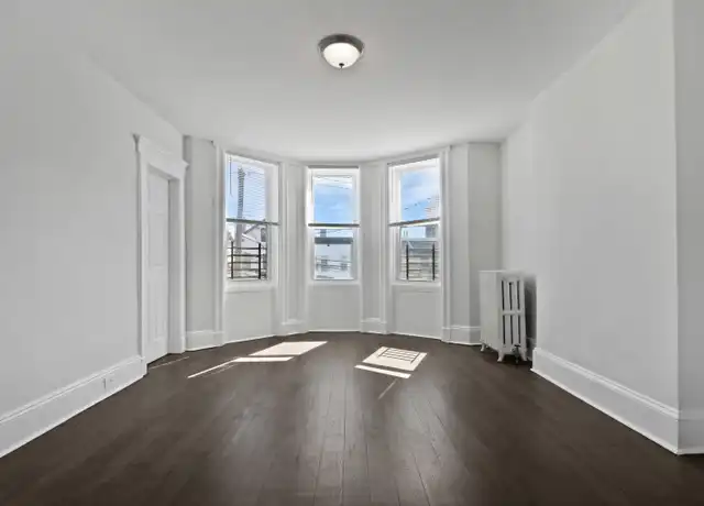 Property at 1211 Central Ave Unit 2, Union City, NJ, 07087, 3 beds, 1 bath, [object Object]