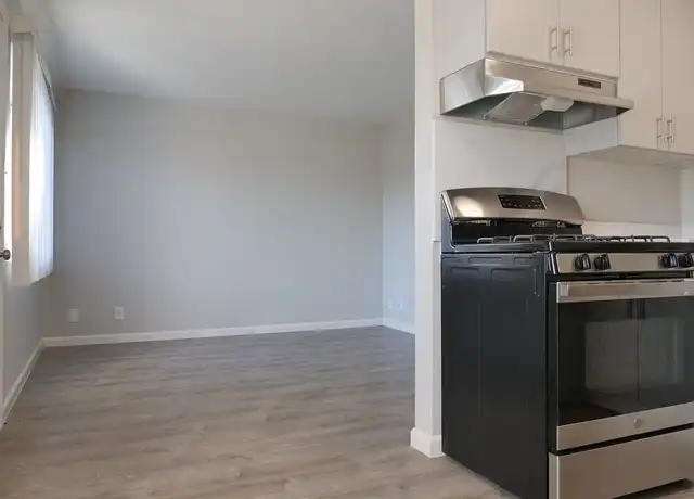 Property at Timberlane Apartments - 382 Harris Rd, Hayward, CA, 94544, 2 beds, 1 bath, [object Object]