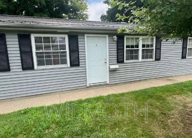 Property at 900 Sloan St Unit B, Crawfordsville, IN, 47933, 1 bed, 1 bath, [object Object]