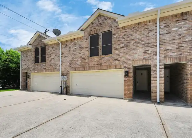 Property at 10405 Shadow Oaks Dr Unit 2A, Houston, TX, 77043, 3 beds, 2.5 baths, [object Object]
