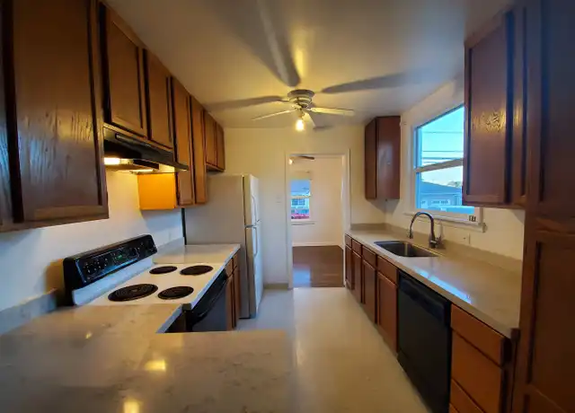 Property at 125 W 39th Ave, San Mateo, CA, 94403, 2 beds, 1 bath, [object Object]