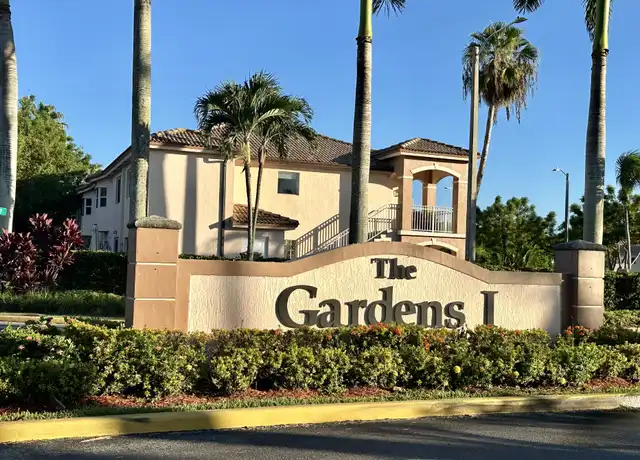 Property at 1270 SE 28th Ct #101, Homestead, FL, 33035, 3 beds, 2 baths, [object Object]