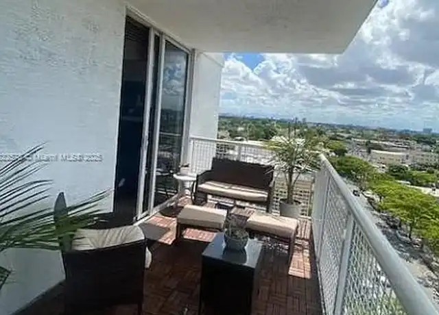 Property at 900 SW 8th St #904, Miami, FL, 33130, 2 beds, 2 baths, [object Object]