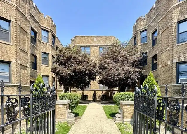 Property at 620 W Stratford Pl, Chicago, IL, 60657, 1 bed, 1 bath, [object Object]