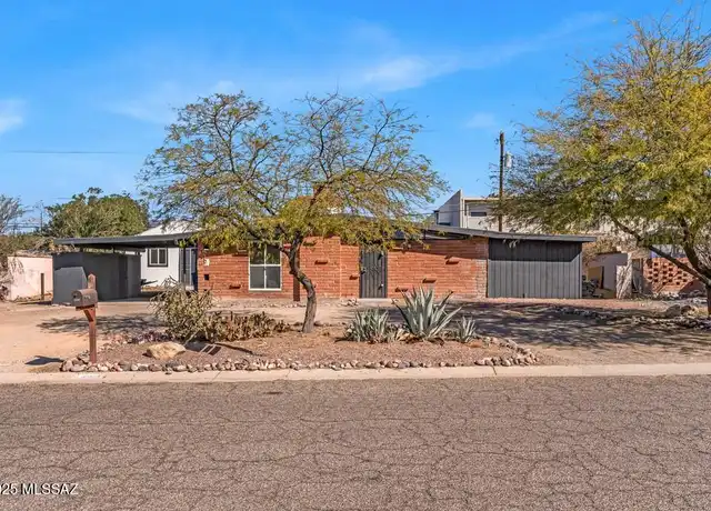 Property at 6933 E Bonnie Brae Dr, Tucson, AZ, 85710, 4 beds, 3 baths, [object Object]