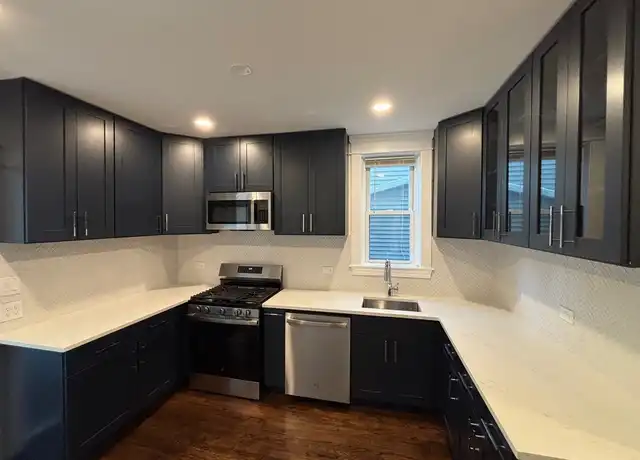 Property at 4317 N Ashland Ave Unit 1, Chicago, IL, 60613, 4 beds, 2.5 baths, [object Object]