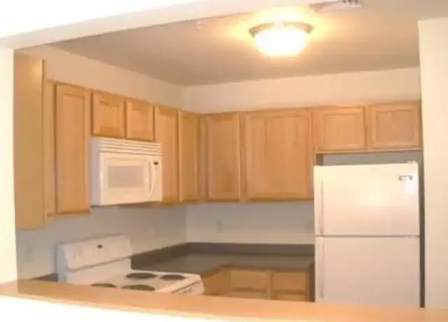 Property at Fahey Place Apartments - 1360 Main St, Tewksbury, MA, 01876, 2 beds, 2 baths, [object Object]