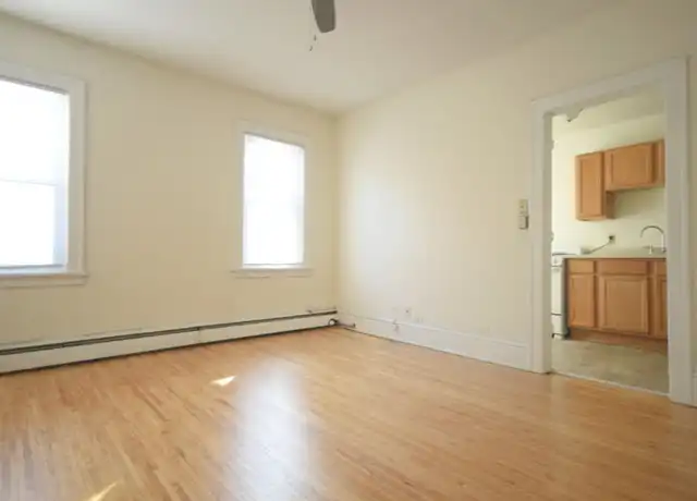 Property at 2121 Hennepin Ave S Unit 103, Minneapolis, MN, 55405, 0 beds, 1 bath, [object Object]