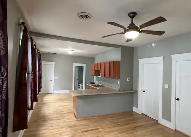Property at 317-319 E Garfield Ave, Milwaukee, WI, 53212, 2 beds, 1 bath, [object Object]