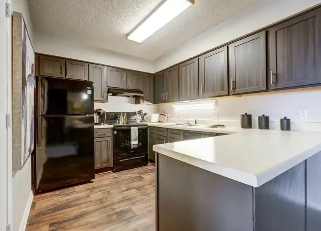 Property at River Park Tower Apartment Homes - 2601 West Ave, Newport News, VA, 23607, 1-2 bed, 1-2 bath, [object Object]