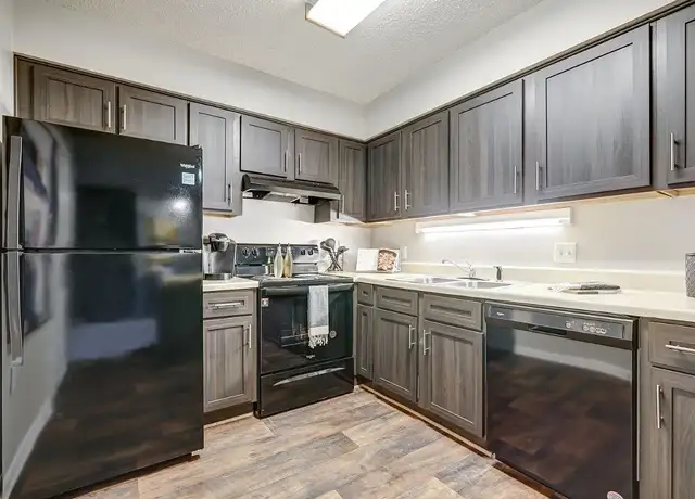 Photo of 2601 West Ave, Newport News, VA 23607