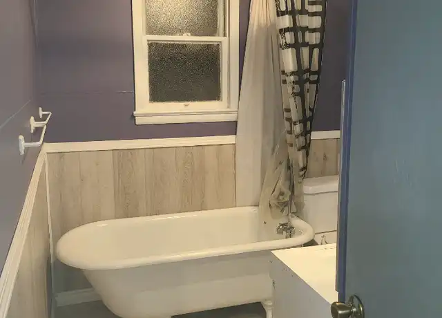 Property at 7006 Clement Ave Unit 3, Cleveland, OH, 44105, 2 beds, 1 bath, [object Object]