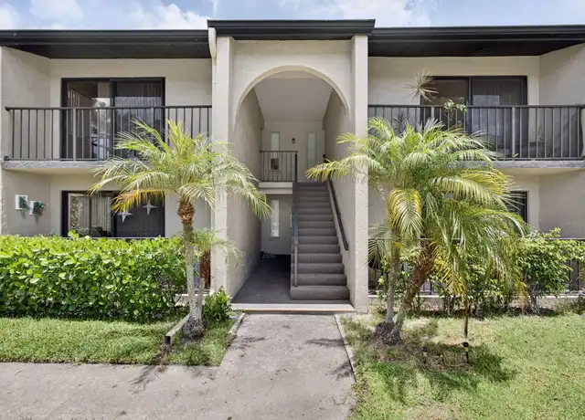 Property at 514 Shady Pine Way Unit B1, Greenacres, FL, 33415, 2 beds, 2 baths, [object Object]