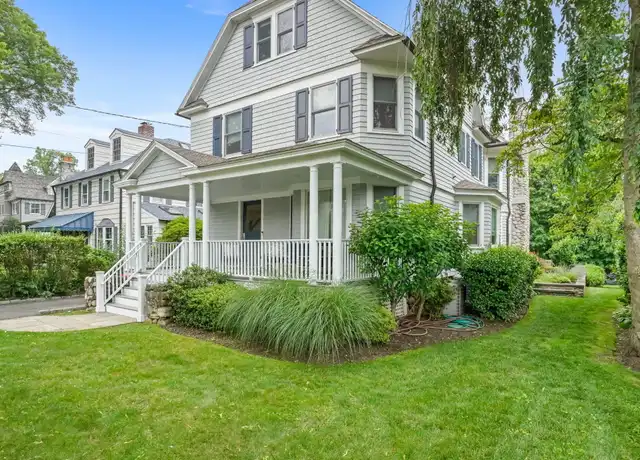 Property at 28 Highview Ave, Old Greenwich, CT, 06870, 5 beds, 3.5 baths, [object Object]