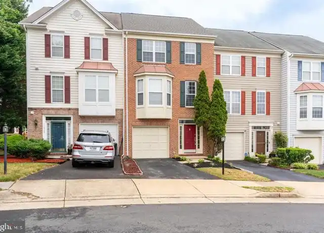 Property at 11616 Amara Pl, Woodbridge, VA, 22192, 3 beds, 2.5 baths, [object Object]