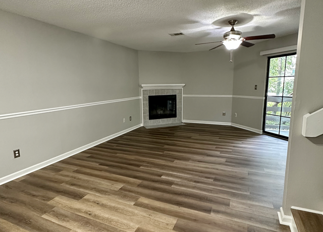 Photo of 1987 Nicklaus Dr, Tallahassee, FL 32301