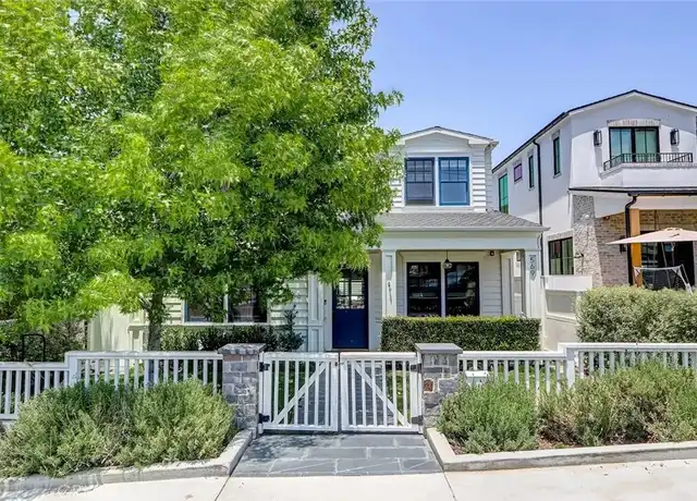Property at 569 33rd St, Manhattan Beach, CA, 90266, 6 beds, 5.5 baths, [object Object]