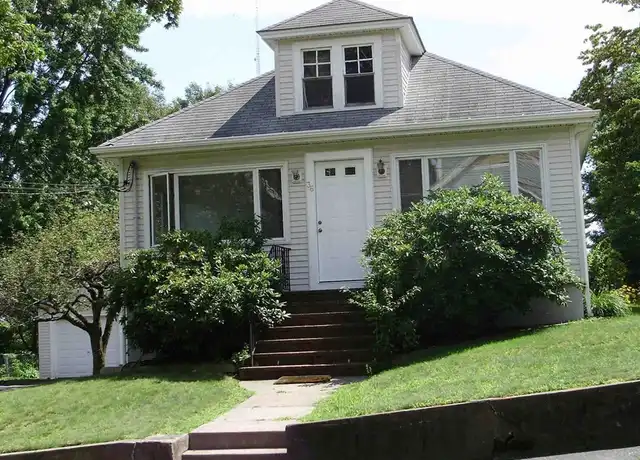 Property at 36 Pennsylvania Ave Unit 2, Newton Upper Falls, MA, 02464, 1 bed, 1 bath, [object Object]