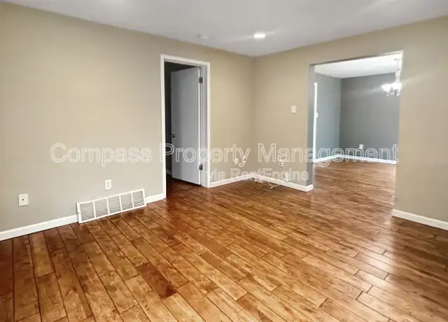 Property at 3832 Byron Center Ave SW, Wyoming, MI, 49519, 3 beds, 1 bath, [object Object]