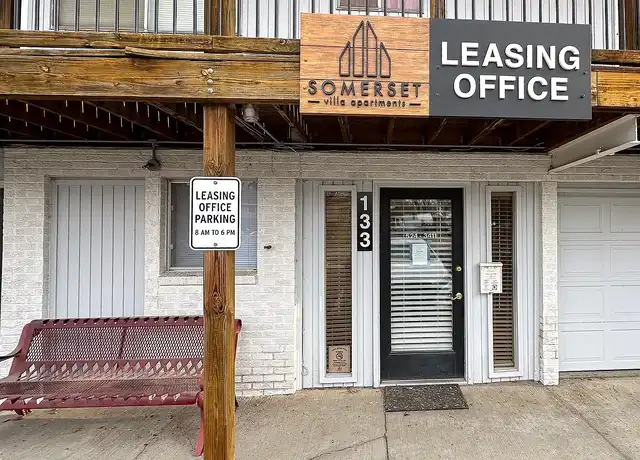 Property at Somerset Villa Apartments - 133 SW McClendon Dr, Lee's Summit, MO, 64081, 1-2 bed, 1 bath, [object Object]