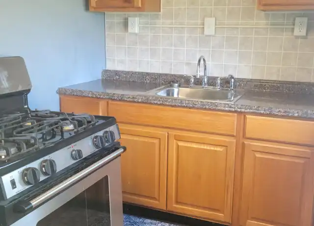 Property at 70 James St Unit 1R, Green Island, NY, 12183, 1 bed, 1 bath, [object Object]