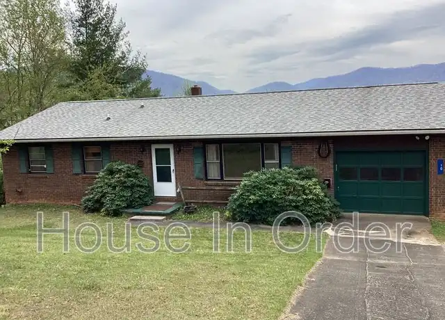 Property at 10 Whitaker Cir, Fairview, NC, 28730, 3 beds, 2 baths, [object Object]