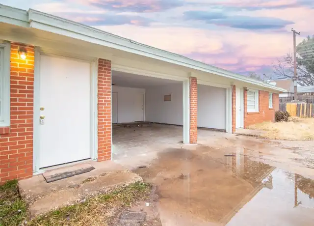 Property at 2328 62nd St Unit A, Lubbock, TX, 79412, 2 beds, 1 bath, [object Object]