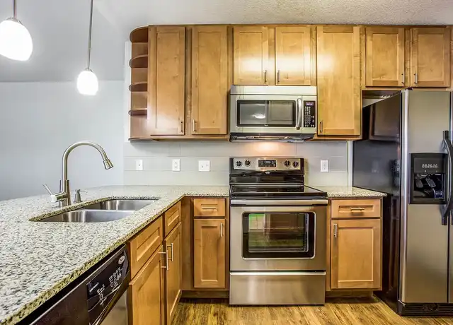 Property at Barton Creek Landing - 2800 Bartons Bluff Ln, Austin, TX, 78746, 2 beds, 1-2 bath, [object Object]