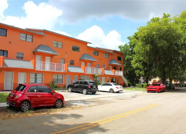 Property at 2260 W 55th St #2, Hialeah, FL, 33016, 1 bed, 1 bath, [object Object]