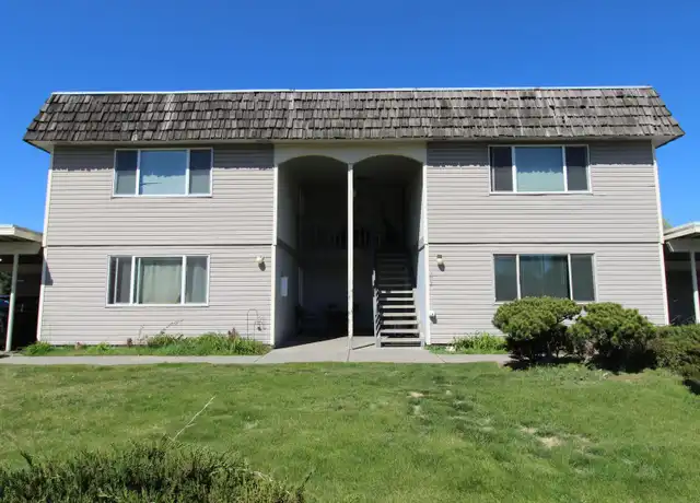 Property at 205 E Westview Ave Unit 2, Spokane, WA, 99218, 2 beds, 1 bath, [object Object]