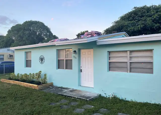 Property at 1501 NW 24th Ave, Fort Lauderdale, FL, 33311, 3 beds, 1 bath, [object Object]