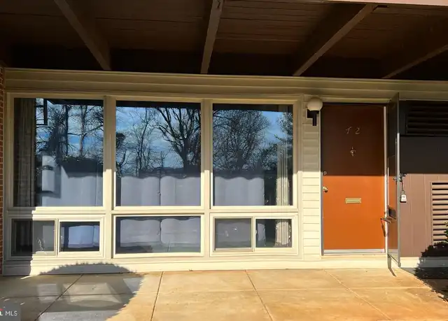 Property at 170 Talbott St Unit 170T, Rockville, MD, 20852, 2 beds, 1 bath, [object Object]