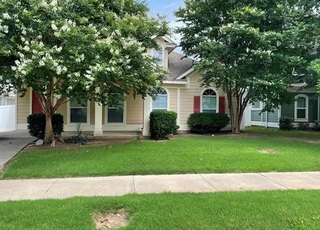 Property at 1046 Elm Dr, Providence Village, TX, 76227, 3 beds, 2 baths, [object Object]
