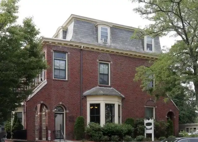Property at 322 Broadway Unit 6, Providence, RI, 02909, 1 bed, 1 bath, [object Object]