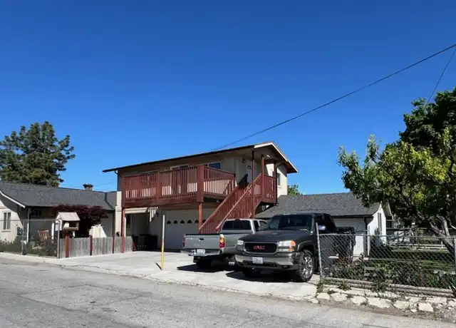 Property at 934 Methow St, Wenatchee, WA, 98801, 2 beds, 1 bath, [object Object]