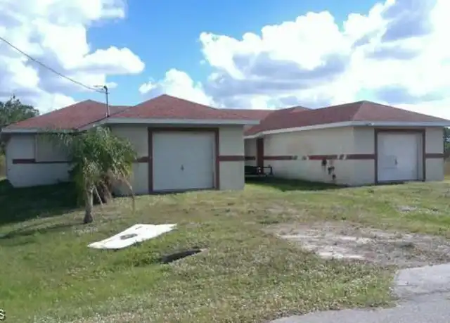 Property at 779 Bedford Dr, Lehigh Acres, FL, 33974, 3 beds, 2 baths, [object Object]