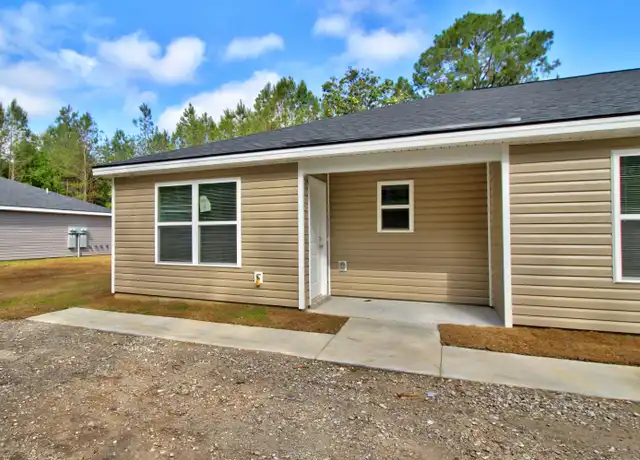 Property at 14003 Cecil Nobles Hwy Unit A, Ludowici, GA, 31316, 2 beds, 1 bath, [object Object]